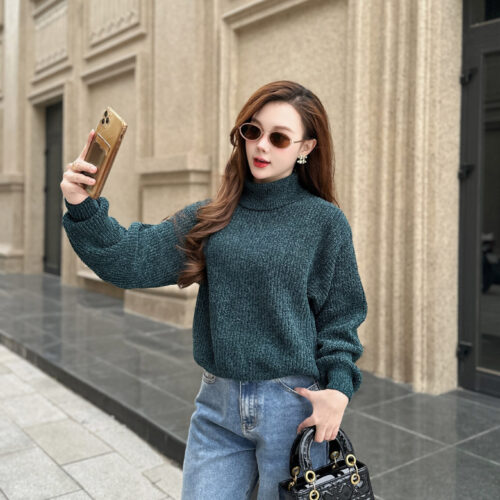 Alternative view of Áo Len Nhung Cổ Lọ