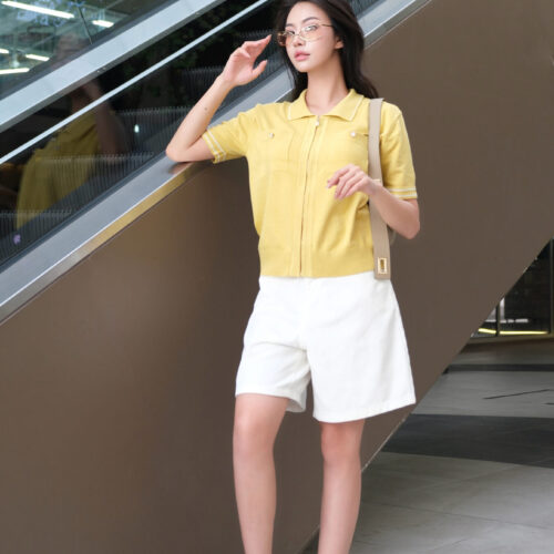 Quần short jeans cạp thường túi chéo